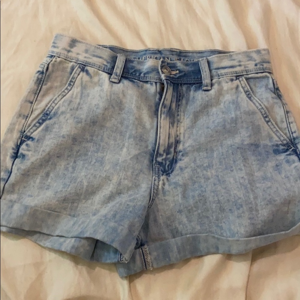 American Eagle Mom shorts